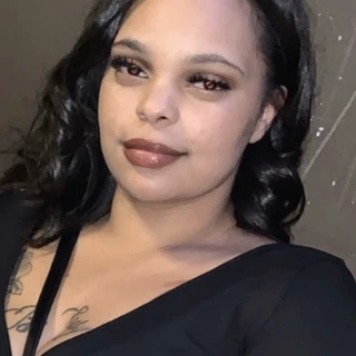 Dominique Marks