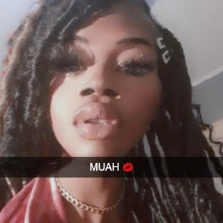 Yu Juss Might Wanna 😜😉🤤