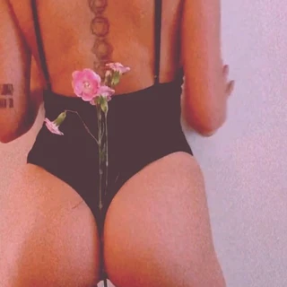 ᴅ ᴀ ɪ ꜱ ʏ ᴍ ɪ ʟ ᴋ 🌼🍼