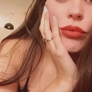 Damn Girl 🔥
