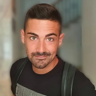 Daniel dunkler