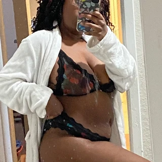Danielle 🌼