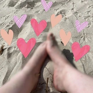 <3