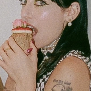 Daphne Delpeche