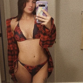 D 🍑