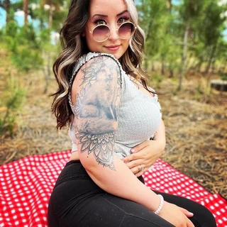 DarkBarbie🖤