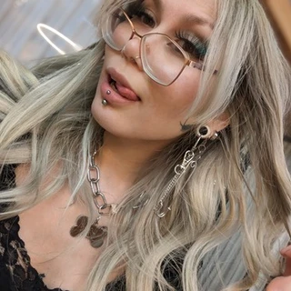 Lady of the Night 🌙