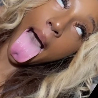 🥰