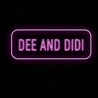 Dee & D 💦 😜