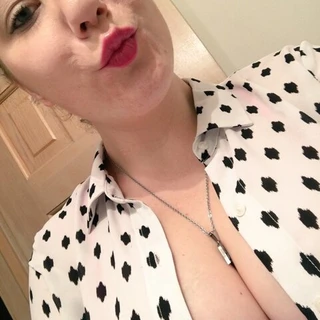 Dee Marie Free