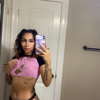 Dee Pressure🍭