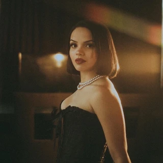 Isis Diamante
