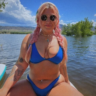Demi Bleu
