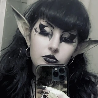 Kai 🦇