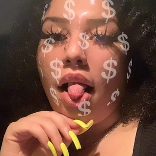 Desiree Waterss 💦