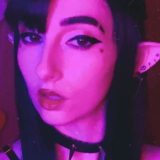 DeviousLilWolf