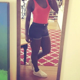 DeeBee🍑