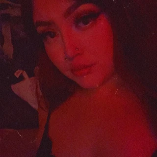 Nikki🖤