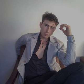 Daniel Leon