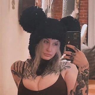Doom Slayers Wife