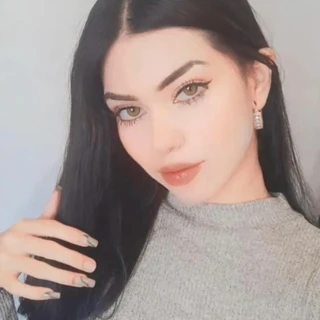Laura ✨