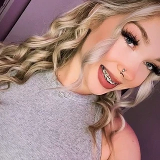 ♡m / brace face freak😈