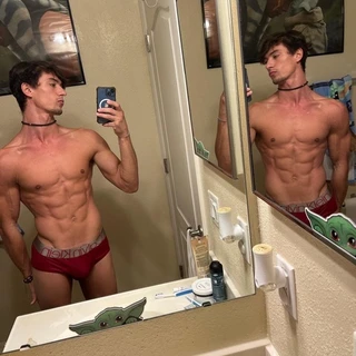 Hunt_2str8