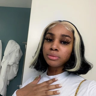 • D U F F Y 🥵