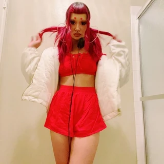 em0 trAp kW33n ‧₊˚✩彡