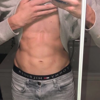 YoungXXL
