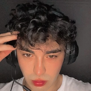 Daniel Loayza
