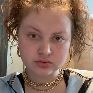 Anne Marie 🥵🥵