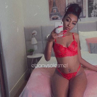 Hot Melissa ❤️‍🔥