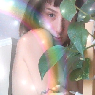 eden (●'◡'●)