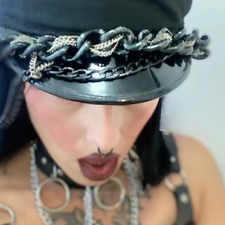 𝐌𝐈𝐒𝐓𝐑𝐄𝐒𝐒 𝐄𝐈𝐌𝐄𝐍𝐄𝐈𝐓𝐎𝐑⛓️🗝️