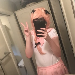 Ellie ^v^ (Customs open!)
