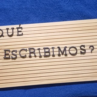 El pizarrón de maderaThe wood blackboard