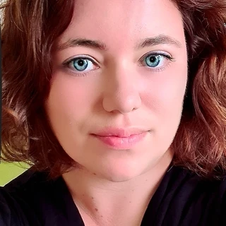 Emilia_Rosebud
