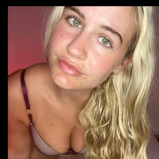 Emma🧞‍♀️