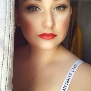 Ella Raven ✨Free Account✨
