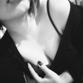 Sexy Louise Erotica ❤️