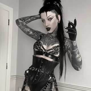 Erotik Funeral