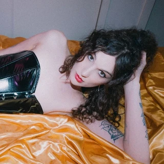 𝑬𝒓𝒚𝒏🌹𝑬𝒗𝒆𝒓𝒍𝒚