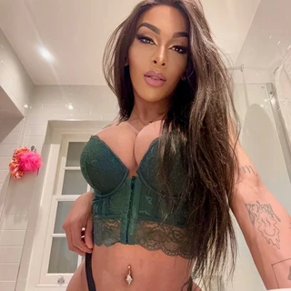 Esther Meirelles