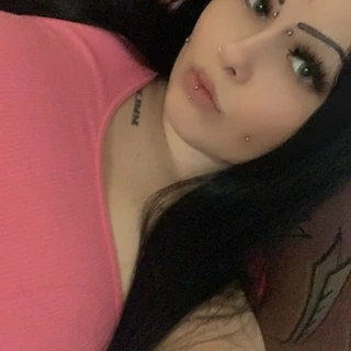 Sztojka Eszti
