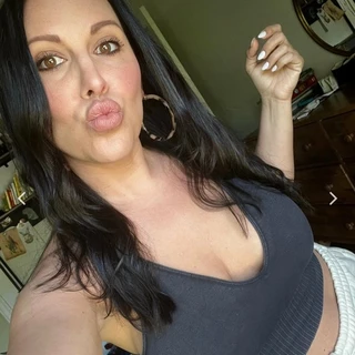 Eva Stones PPV Page 🌶️