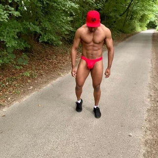 Faceless Gay