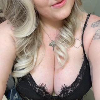 Facesitting Temptress