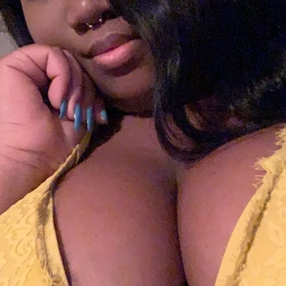 Chubby Dom Chrissy