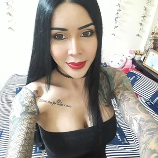 Fay sexy tatoo